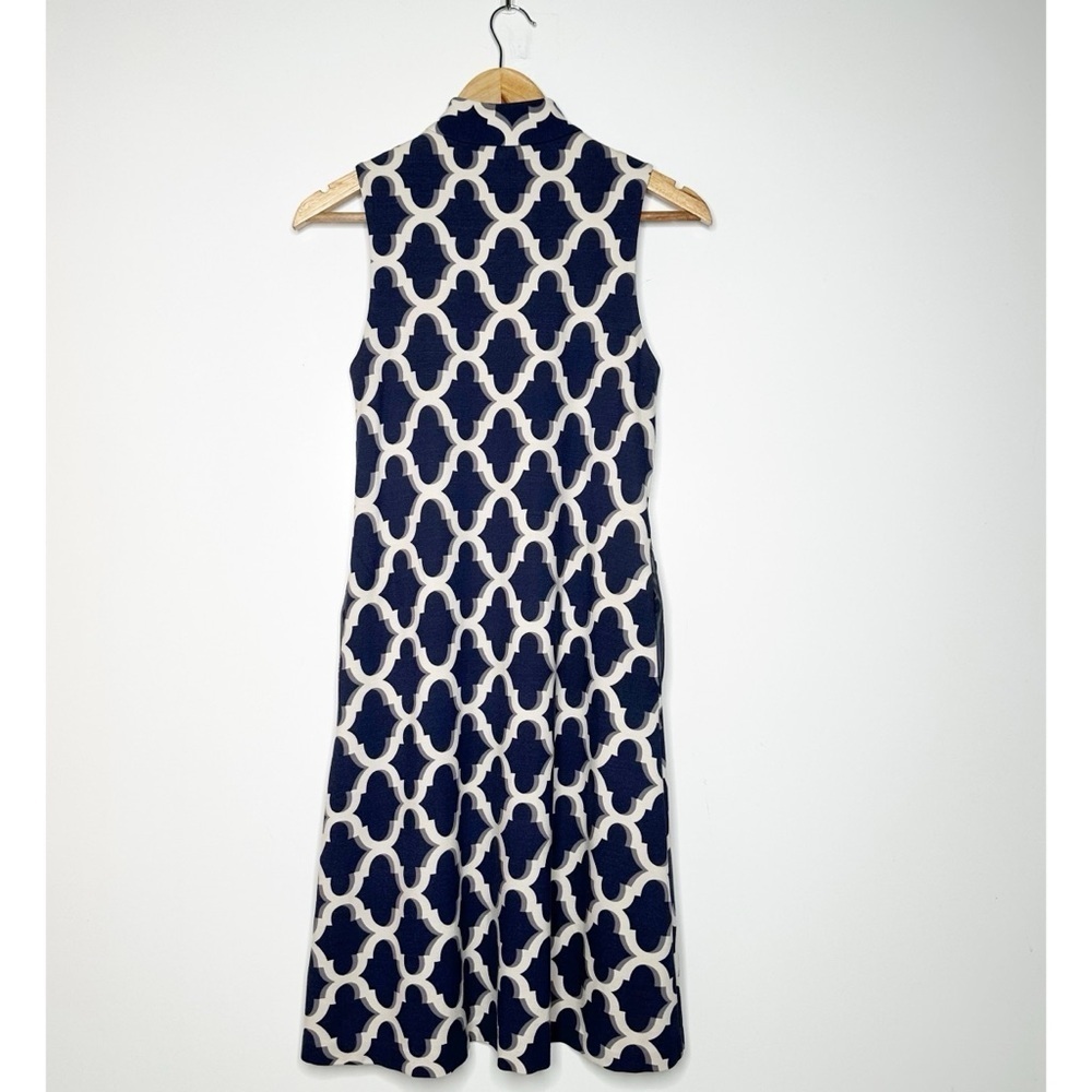 J. McLaughlin Blue Print Sleeveless 1/4 Button Dress Size XS - Picture 3 of 9